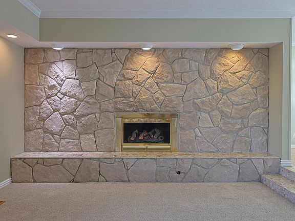4th image of 1723 Ross Dr