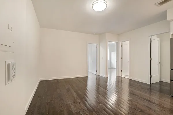 Rented by Creed Realty Group | media 9