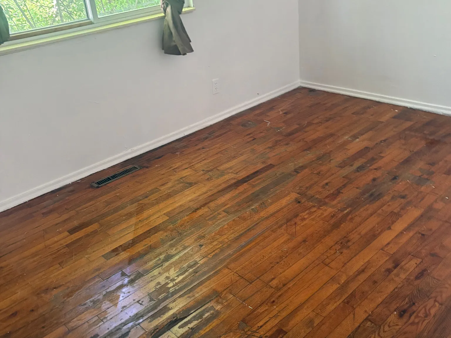 2 bed, 708 sqft, $865 — Photo 4