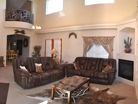 4th image of 12717 Tierra Galvez Ct
