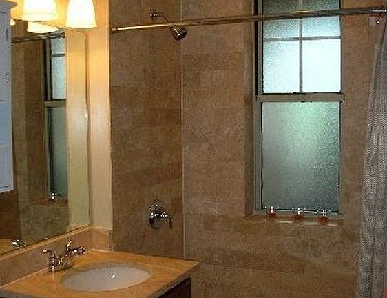 3rd image of 3453 N Wolcott Ave #1F