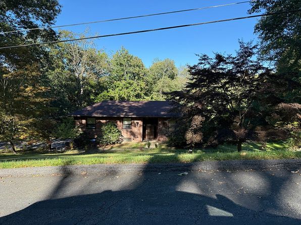 9 Lower Salem Rd