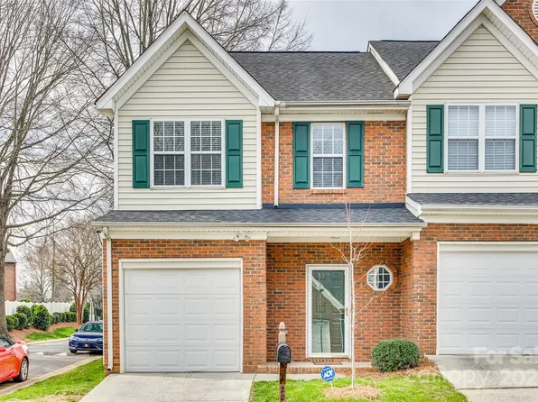 2035 Lennox Square Rd, Charlotte, NC 28210