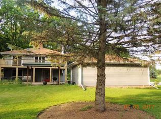 15578 Sharp Rd, Rockton, IL 61072