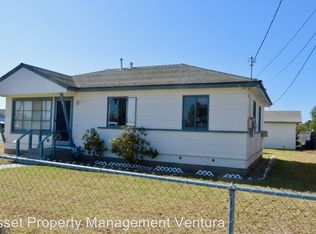 692 Orange Dr, Oxnard, CA 93036