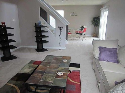 4th image of 626 Stobus Dr