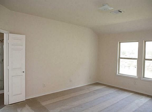 5th image of 8035 Vista Hill Ln