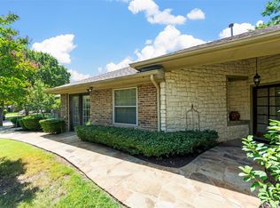 14705 Le Grande Dr, Addison, TX 75001