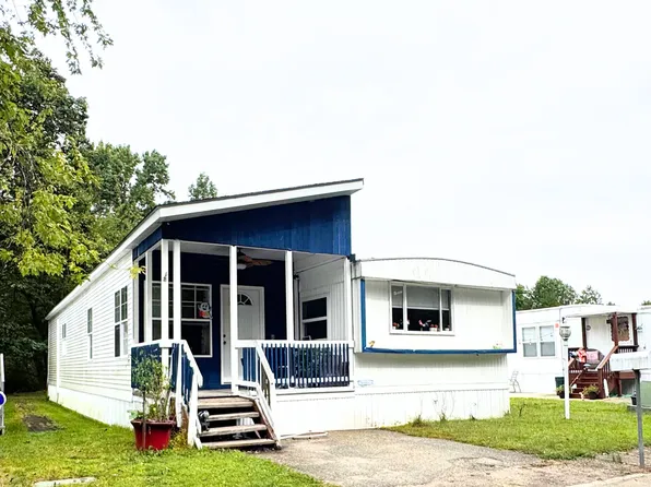 18 Alexander Avenue, Jackson, NJ 08527