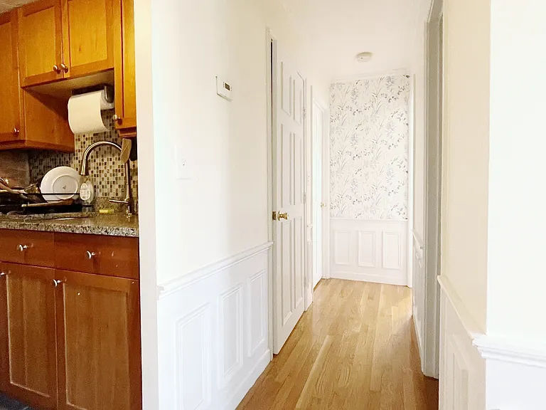5 Grove St #6 — Photo 6