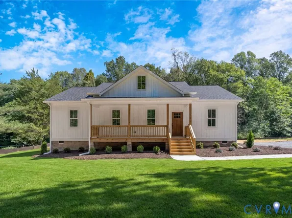 15241 Hilldale Ave, Bowling Green, VA 22427