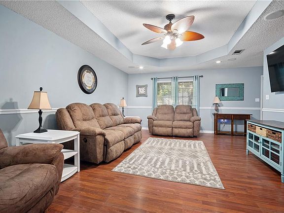 5th image of 5191 Southern Oaks Trl