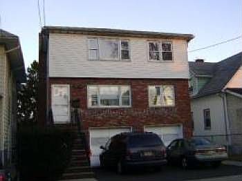 1st image of 1295 Gurd Ave