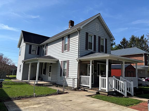 3rd image of 784 E Main St