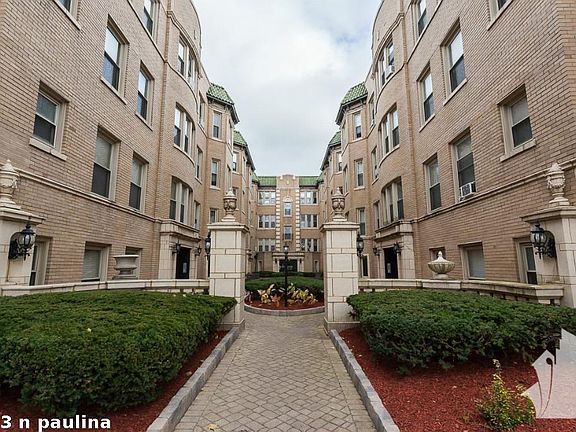 4th image of 4233 N Paulina St #727