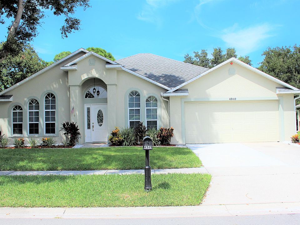 1st image of 4949 Rosewood Ln