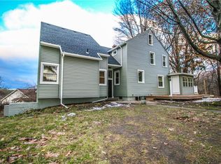 1041 Brown Rd, Rochester, NY 14622