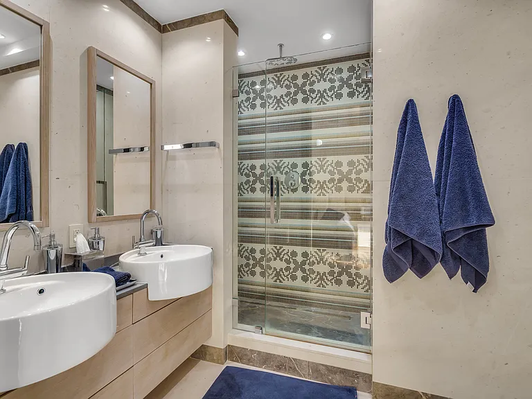 9705 Collins Ave #1000 — Photo 14