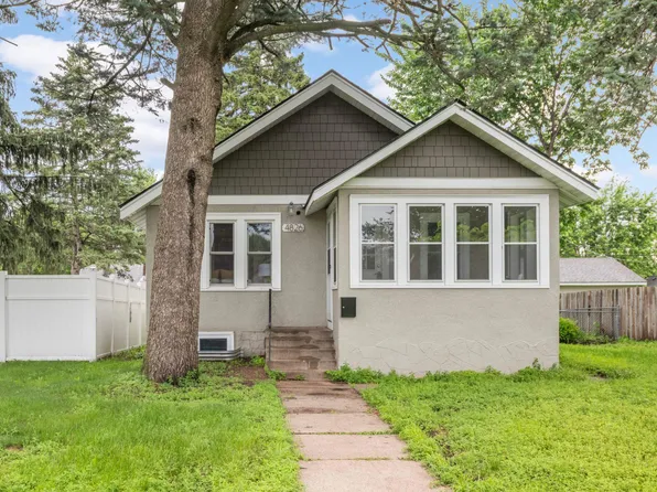 4826 Girard Ave N, Minneapolis, MN 55430