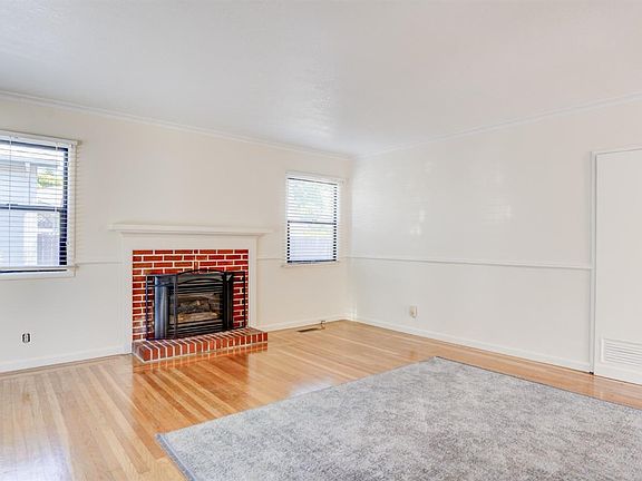 3rd image of 1024 4th Street