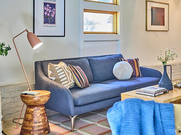3rd image of 701 W Trinity Ave #117