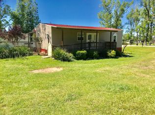1103 Highway 2, Westville, FL 32464