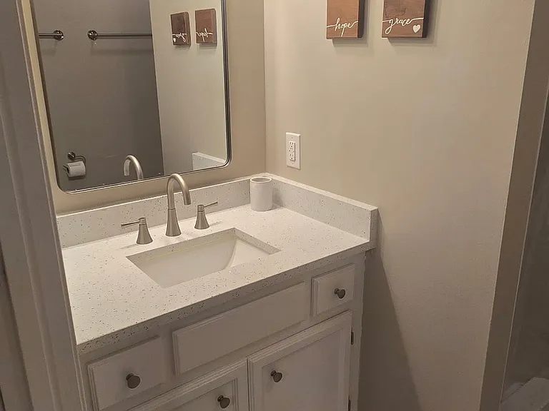 104 Tracy Pl — Photo 29