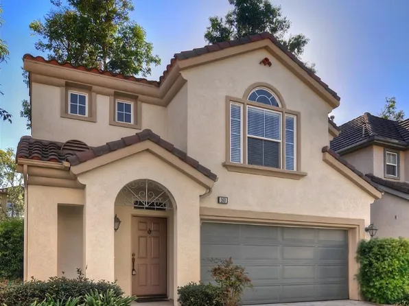 160 Cherrybrook Ln, Irvine, CA 92618