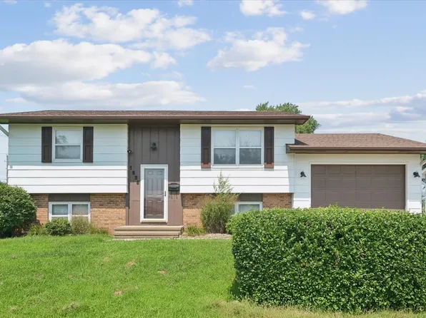 1225 Roland Ave, Chariton, IA 50049
