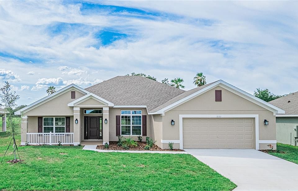 1st image of 1223 HICKORY NUT DRIVE