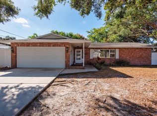 1877 Dawn Dr, Clearwater, FL 33763