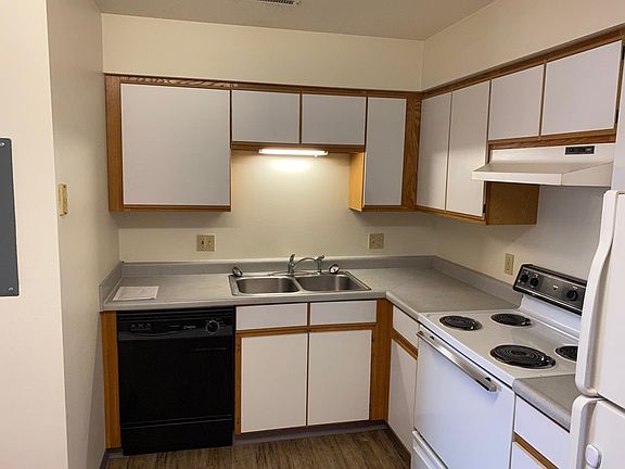 kitchen with dishwasher