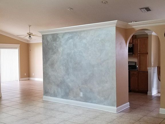 3rd image of 2945 Pebble Creek St