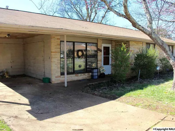 6307 Sheri Dr NW, Huntsville, AL 35806