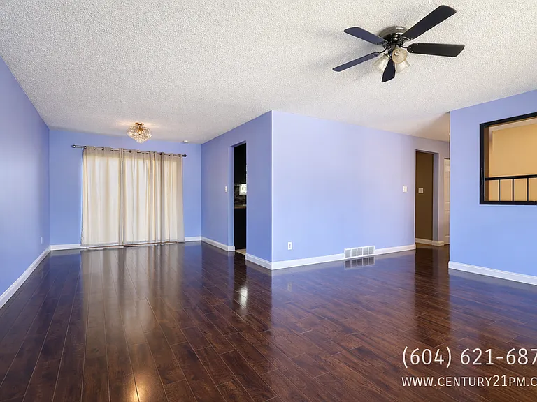 2114 Bakerview St #UPPER — Photo 4