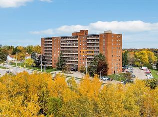 1100 Courtland Ave E #605, Kitchener, ON N2C2H9