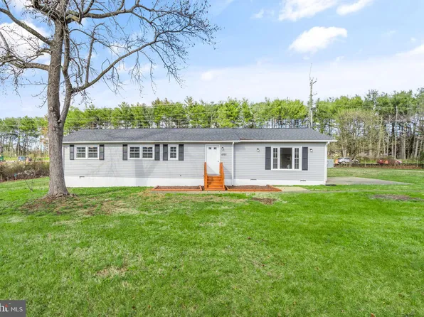 4705 Overview Dr, Fredericksburg, VA 22408