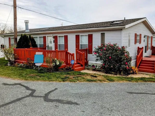 17 Abbey Rd, East Fallowfield, PA 19320