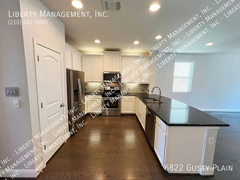 6822 Gusty Pln — Photo 36