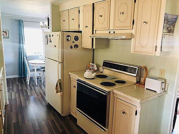 3rd image of 138 E Sterling Way #538