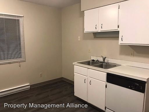5th image of 4460 Milton Ave APT 17