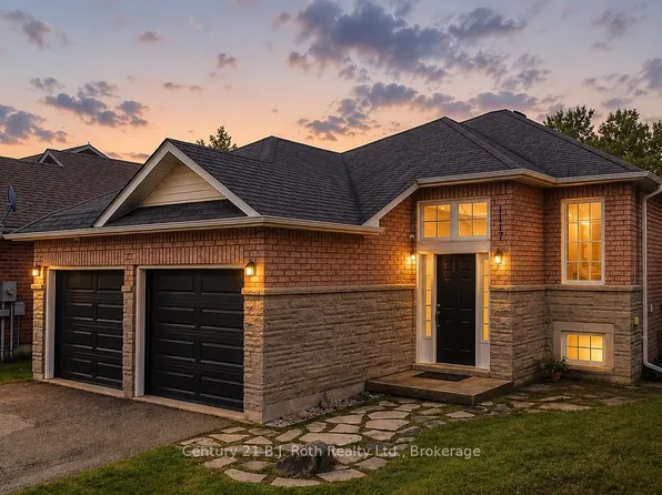 1117 Corrie St, Innisfil, ON L9S 1W9