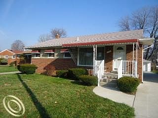 1st image of 24260 Oneida Ave