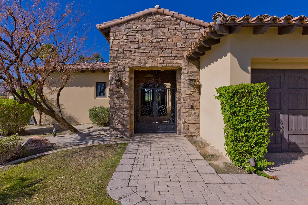 Building Photo - 81774 Couples Ct
