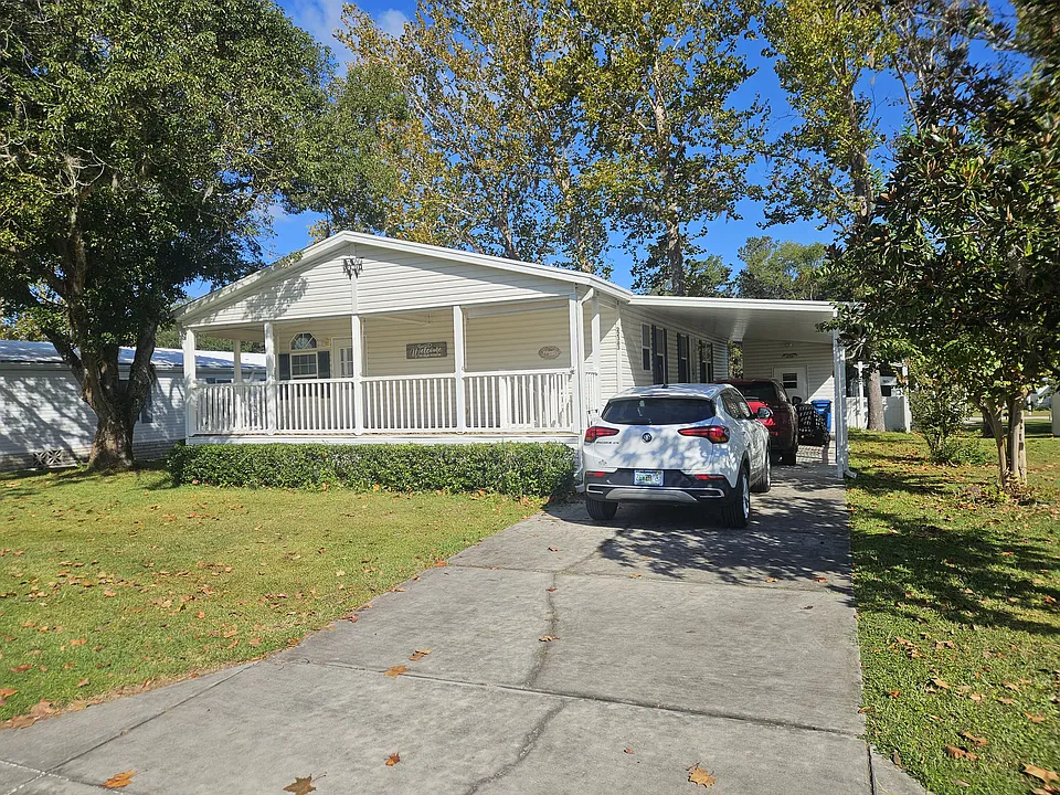 22383 Paul Dr