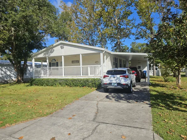 22383 Paul Dr, Brooksville, FL 34601