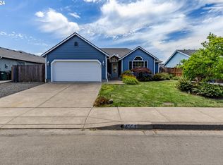 4551 Glacier St, Springfield, OR 97478