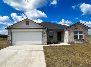 9826 Wildflower Dr, Shawnee, OK 74804
