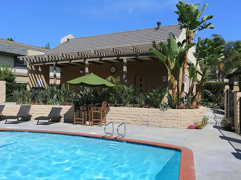 Avalon Townhomes OPEN HOUSE SATURDAY 11/15/2025 — Photo 43