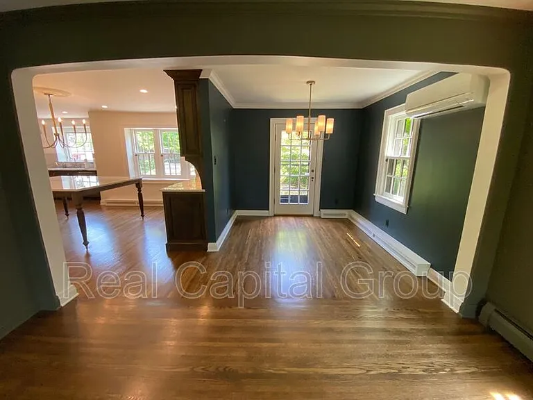 54 Washington Hwy — Photo 26